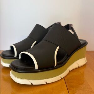 Sorel Women's Joanie III Slingback Wedge Sandal